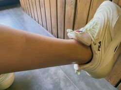 -鳌首刺青纹身 穿孔饰品店