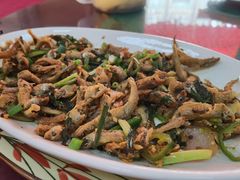 -雄仔农家菜馆·特色葱油鸡(六祖店)