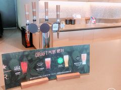 -星巴克臻选(上海合生汇1F店)