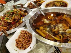 -鑫巴蜀小镇 · 水煮鱼专研店(玉桥店)