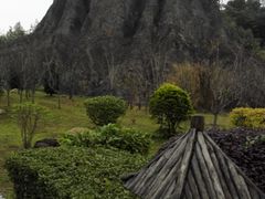 -森波拉火山温泉