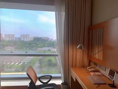 -上海浦东康桥绿地假日酒店