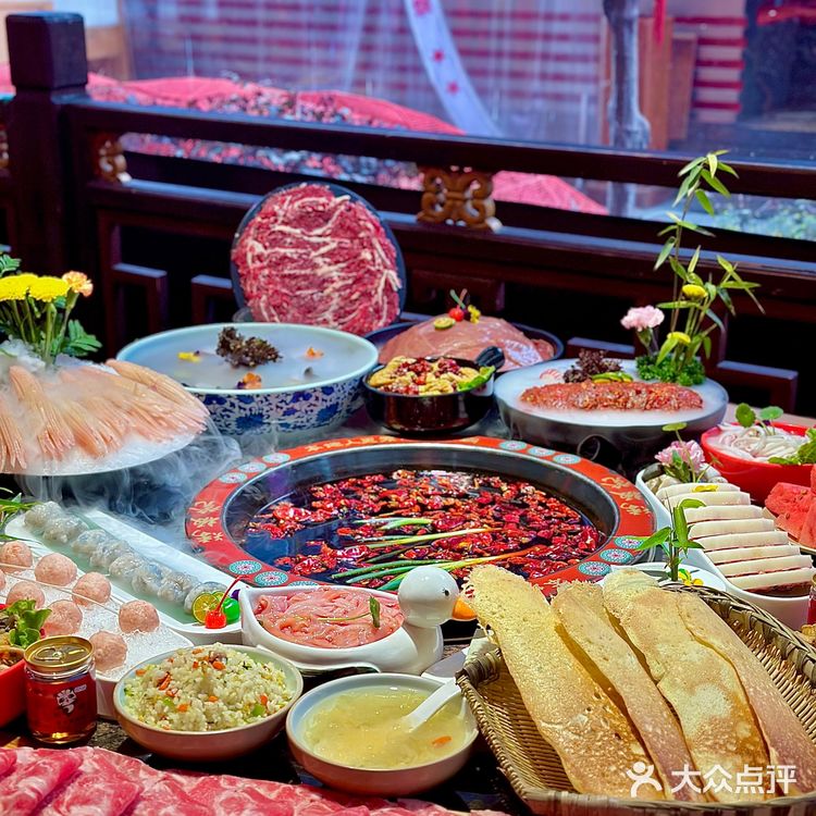 成都|我🉑️以为了这“锅边馍”天天来矮板凳!!