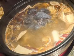 -芸鲜季·云南野生菌餐厅· 云南风物味研社(闵行店)