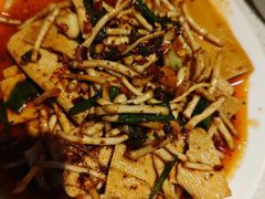 -贵州辣子鸡番茄鸡
