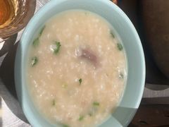 生滚牛肉粥-潮界(虹桥新天地店)