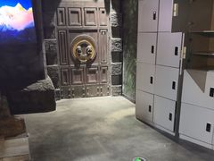 -暴风岛沉浸式体验馆(百联世纪店)
