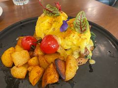 炖牛肉班尼克蛋-UPPER KITCHEN(延安路店)