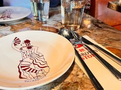 -BROWNSTONE布朗石西班牙餐厅(富城店)