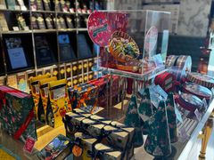 -VENCHI 闻绮(北京汉光店)
