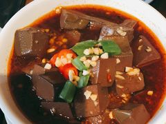 -炉小二铜锅牛蛙•川湘菜(三里屯店)