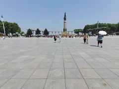 -人民防洪胜利纪念塔