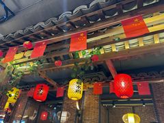 -头上红煨盐鸡·非遗院子餐厅