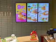 -麦当劳(徐汇漕溪北路百脑汇店)