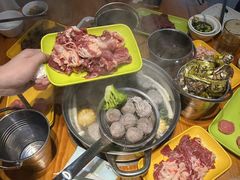 -养牛邓·潮汕牛肉海鲜自助火锅(广州店)