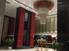 -水邑嘉年华大酒店(鄄城店)