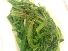 青龙菜清炒-新加坡海鲜共和(名胜世界圣淘沙海滨坊)