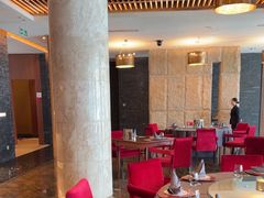 -粤尚腾香居中餐厅(首都机场希尔顿店)