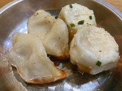 -黄阿姨锅贴大王(万航渡路店)