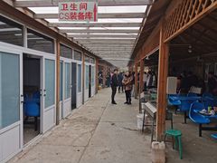-亲兄弟真人CS团建拓展基地
