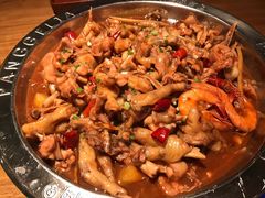 -胖哥俩肉蟹煲(虹口龙之梦店)