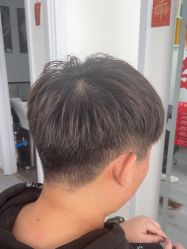 -LILI·HAIR SALON理理造型