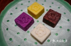 Suzhou-style Pastries