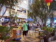 -海口骑楼小吃街