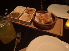 -Efes Turkish & Mediterranean Cuisine 艾菲斯餐厅(陆家嘴店)