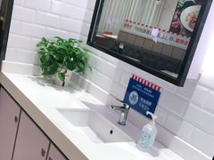 -乡村基(两江新区黄山大道第二餐厅)