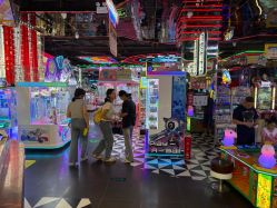 -LuckyStar幸运星家庭娱乐中心(南昌万象汇店)