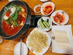 -喇喇排骨火锅·传统韩式脊骨汤(望京西园总店)