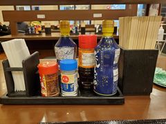 餐具摆设-丸龟制面(北心斋桥店)