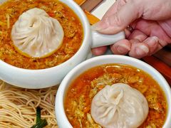 -馋三尺蟹粉小笼(人民广场店)