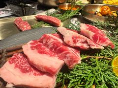 -草家酱蟹炭火烤肉店(珲春南路一店)