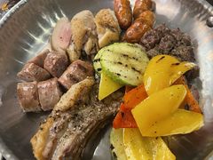 -卡佩罗意大利餐厅及酒吧Al Cappello Trattoria