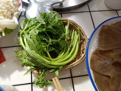 茼蒿-喜悦小串丹东小黄牛海鲜烧烤大排档(民主广场店)