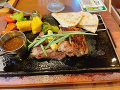 黄金厚切火焰黑椒牛排-豪客来牛排(空港华联店)