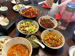 酸辣牛肚-潇湘阁(望京SOHO店)