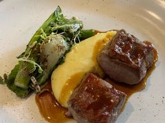 -植物园哈利亚餐厅