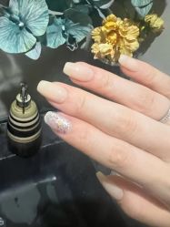 -雪儿·YuKi美甲美睫皮肤管理Salon