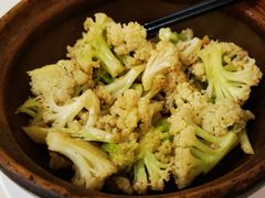 -品香菜馆(旗峰路中侨大厦店)