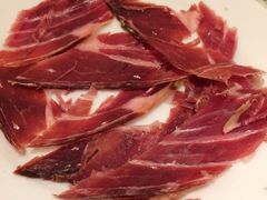 -Tapa Tapa