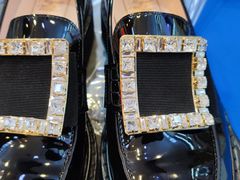 -爱革·洗衣改衣·洗鞋修鞋·洗包修包·奢侈品护理(宝地广场店)