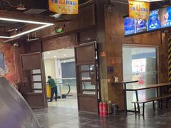 -YOGO优果密室逃脱(新佳丽广场店)