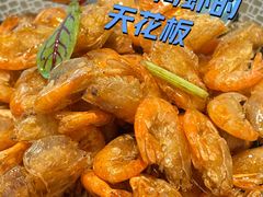 油爆小河虾-屋里厢上海菜馆