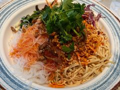 -喝丢一只鞋海鲜烧烤(市场店)