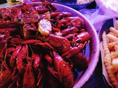-樱花里音乐餐吧·牛扒椰子鸡(东圃店)