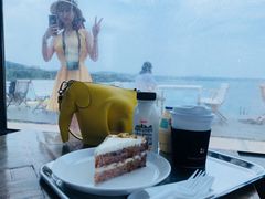 -Cafe Aewol Monsant