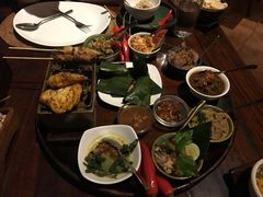 -DiAtas by Art Cafe Bumbu Bali